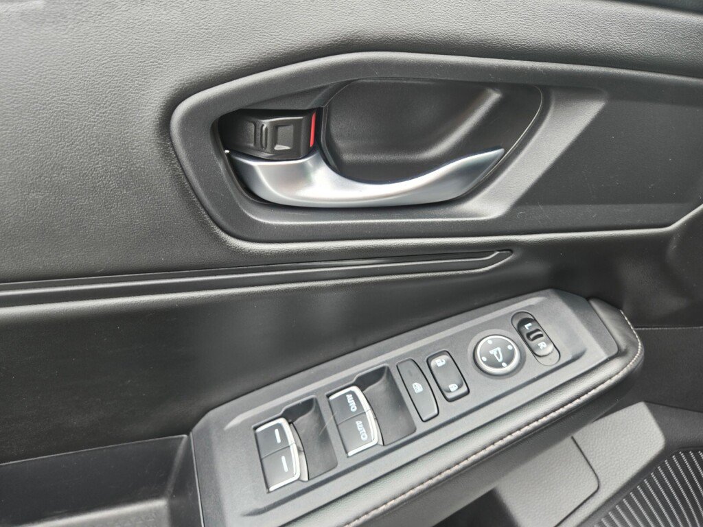 Certified 2024 Honda Accord Sport image 17