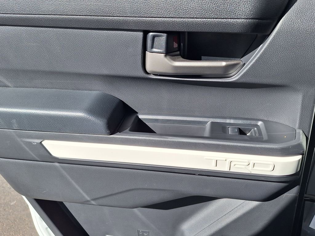 Used 2024 Toyota Tacoma TRD Off-Road image 12