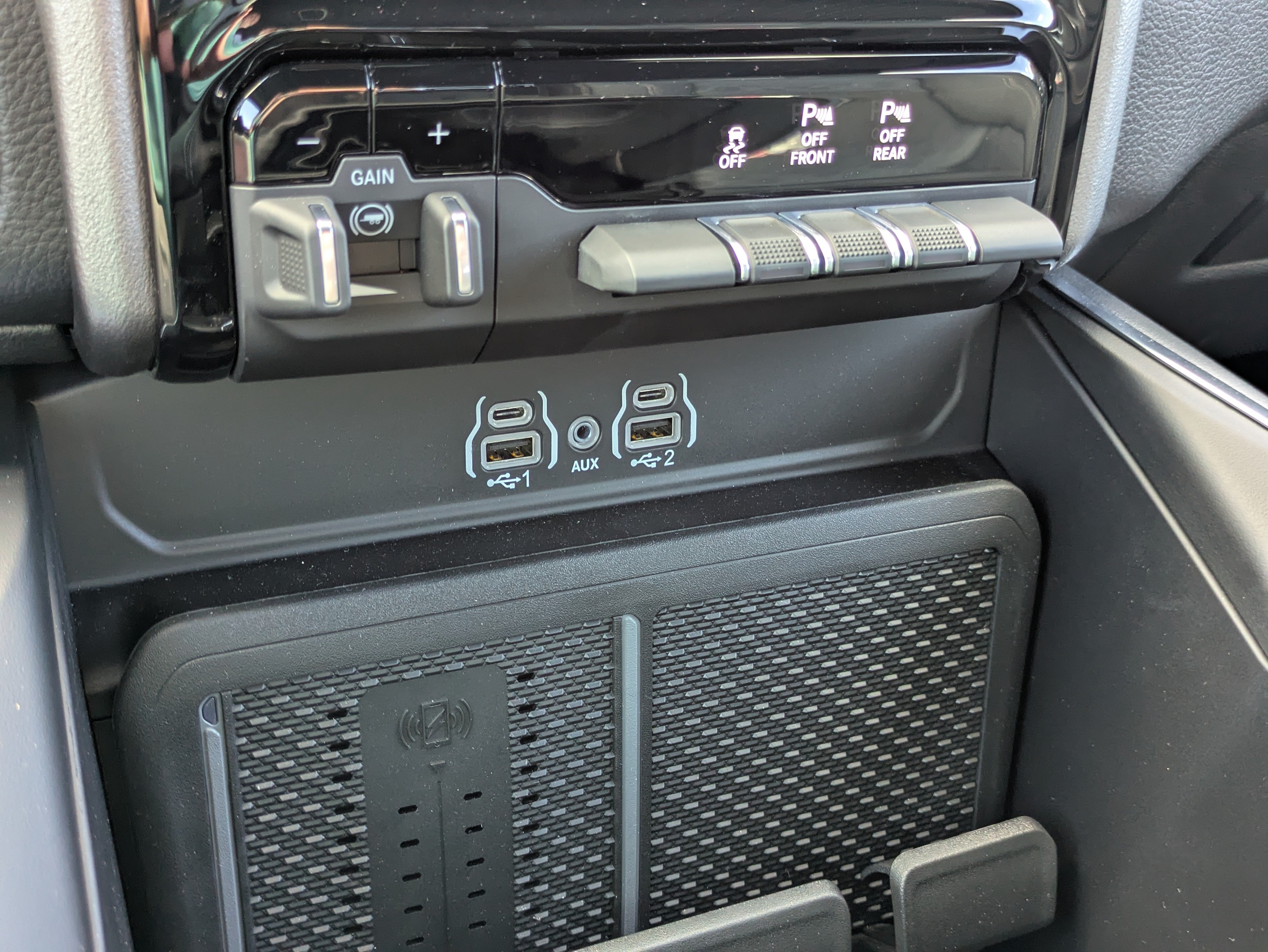 Used 2026 RAM 1500 Big Horn AWD/4WD image 12