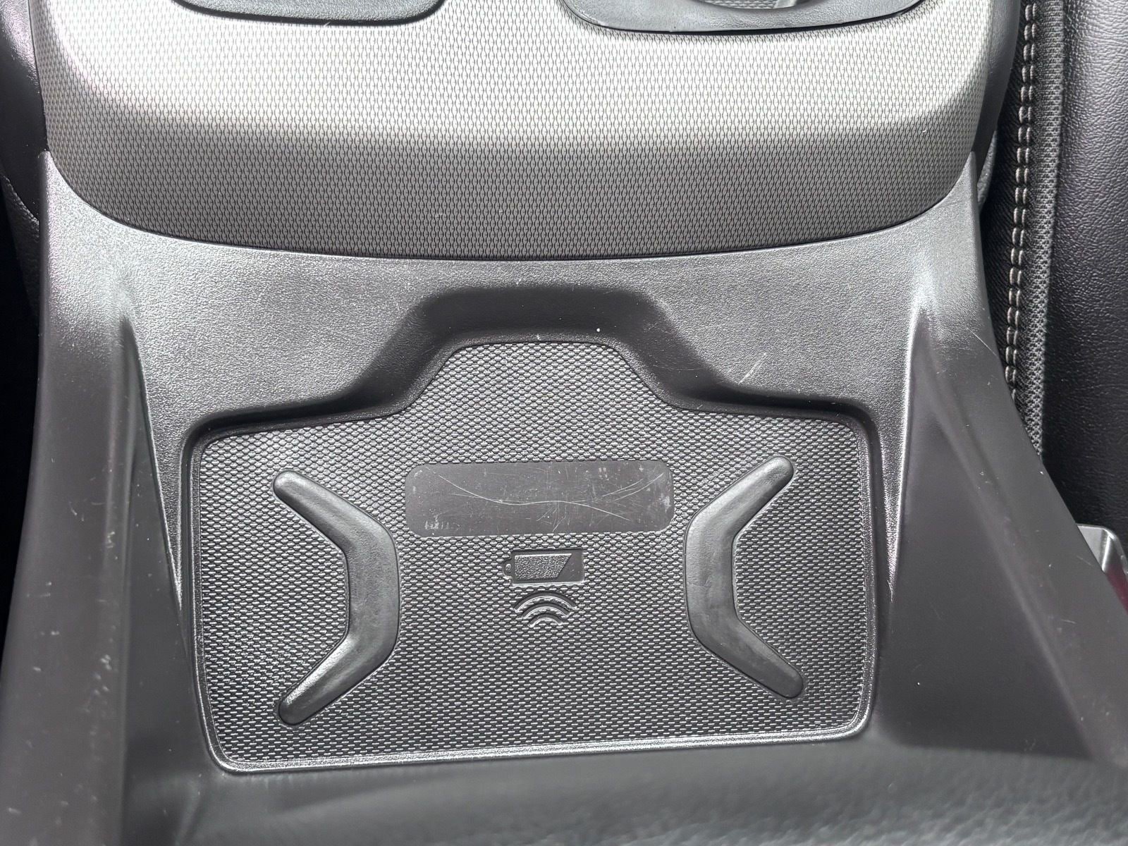 Used 2021 GMC Canyon Denali RWD image 34