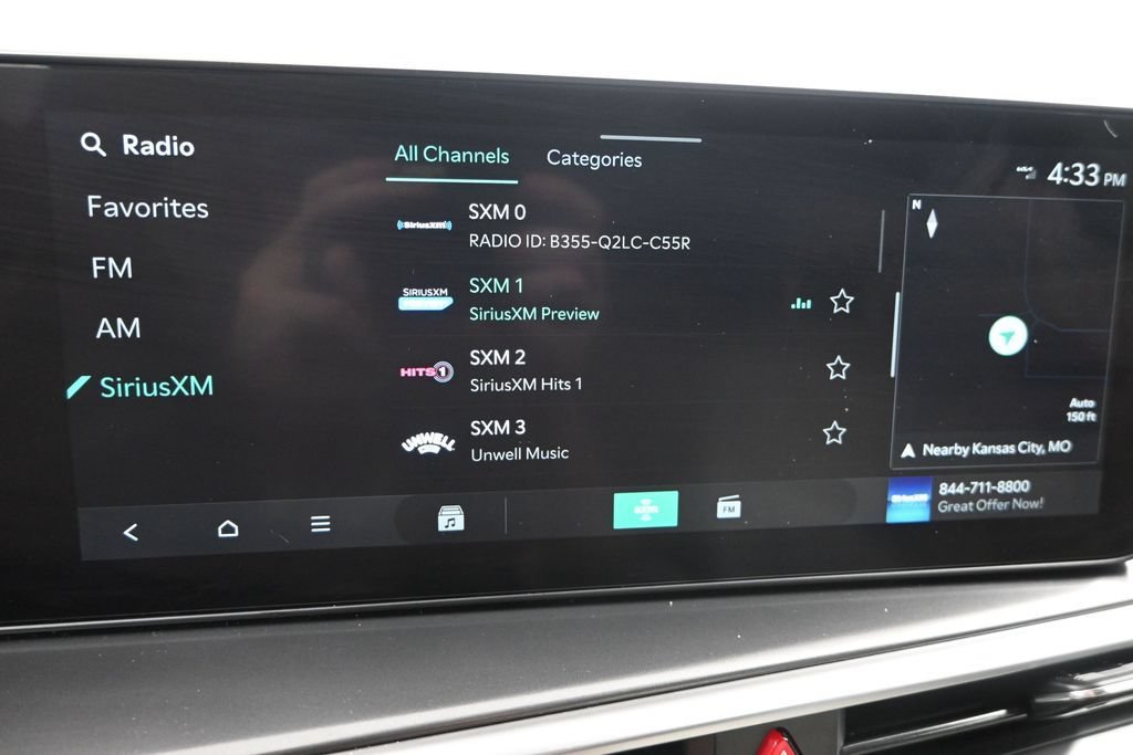 Certified 2025 Kia Sorento S w/ Panoramic Sunroof Package FWD image 19