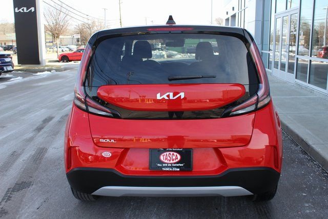 Used 2023 Kia Soul LX w/ LX Technology Package image 25