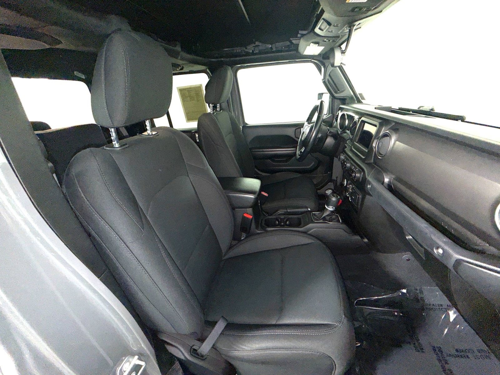 Used 2021 Jeep Gladiator Sport AWD/4WD image 26