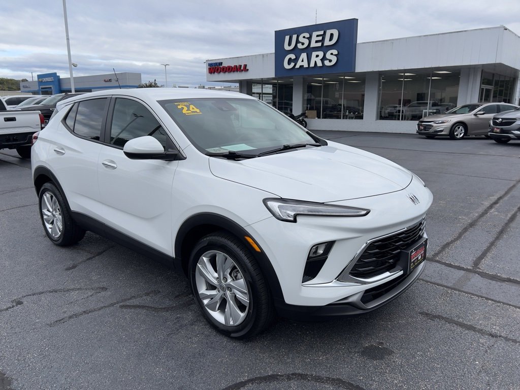 Used 2024 Buick Encore GX Preferred image 1
