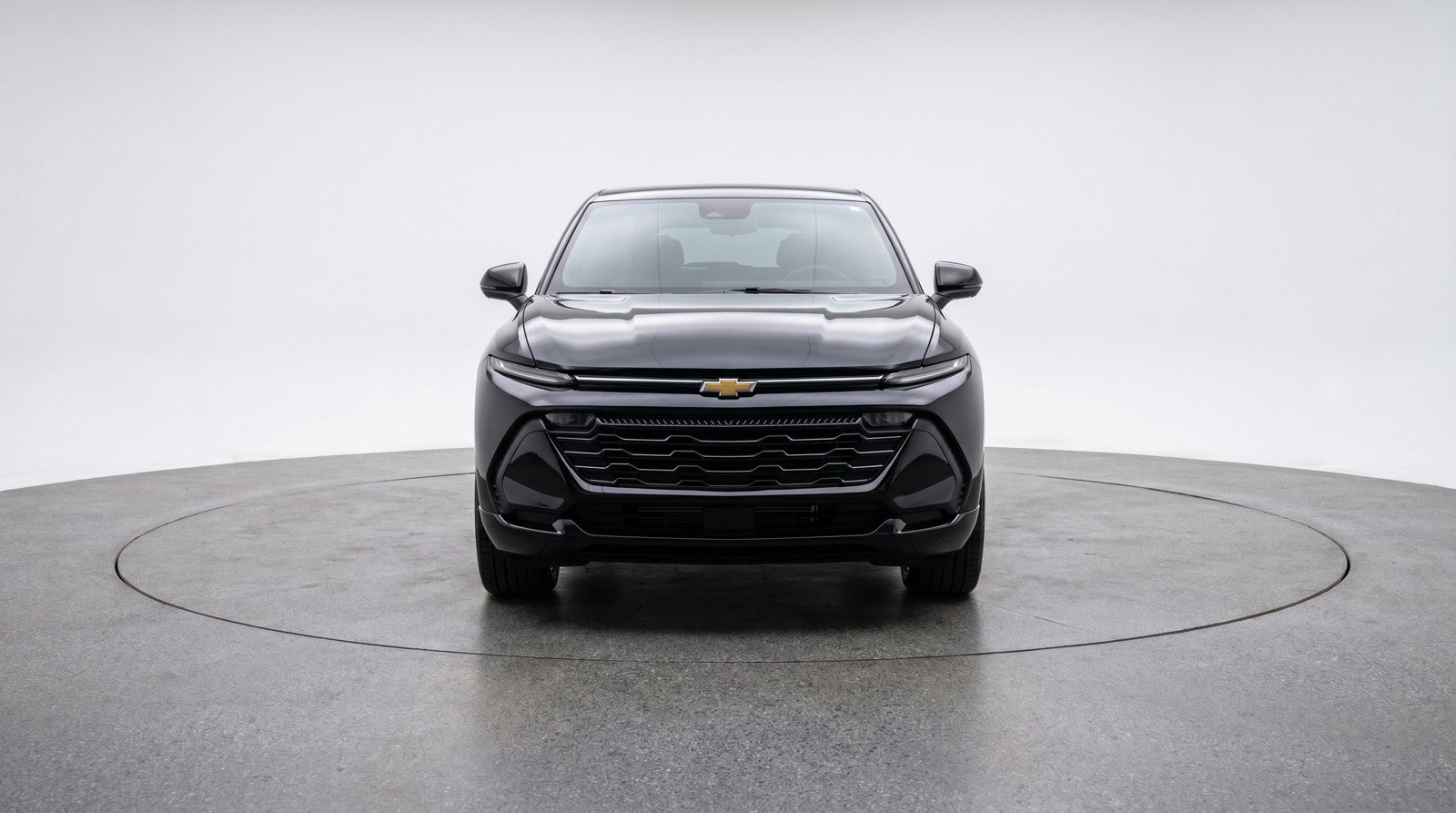 Used 2025 Chevrolet Equinox LT FWD image 2