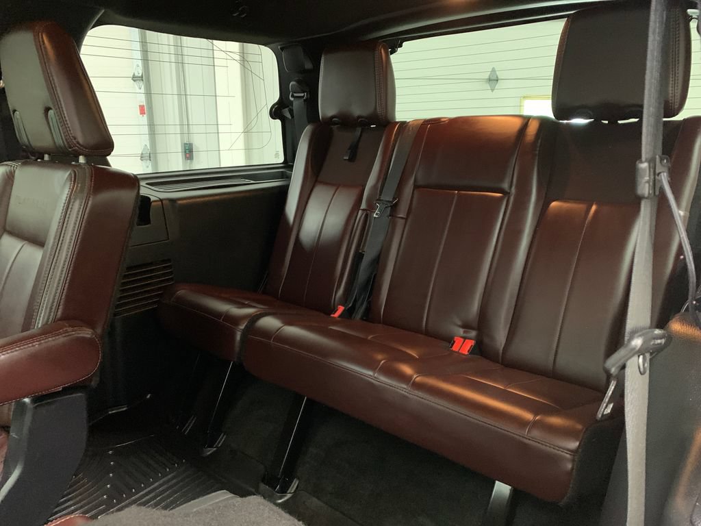 Used 2016 Ford Expedition Platinum AWD/4WD image 21