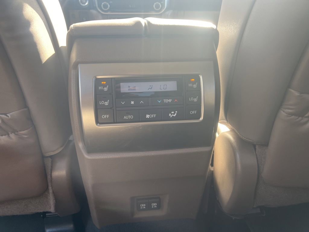 Used 2023 Lexus GX 460 Premium AWD/4WD image 28