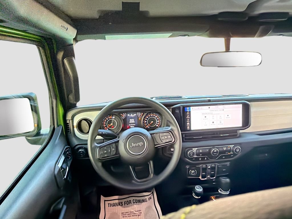 Used 2025 Jeep Gladiator Sport image 16