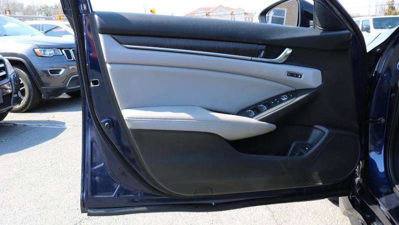 Used 2018 Honda Accord EX-L image 9
