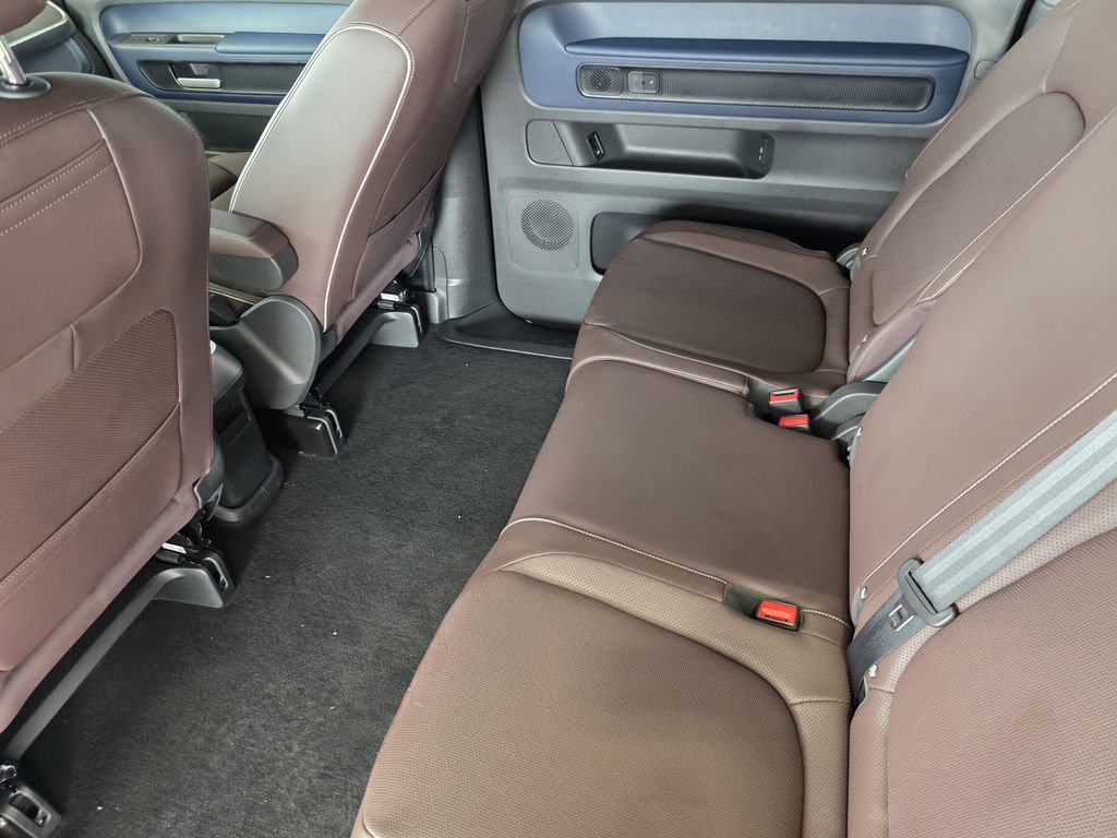 New 2025 Volkswagen ID. Buzz Pro S image 17