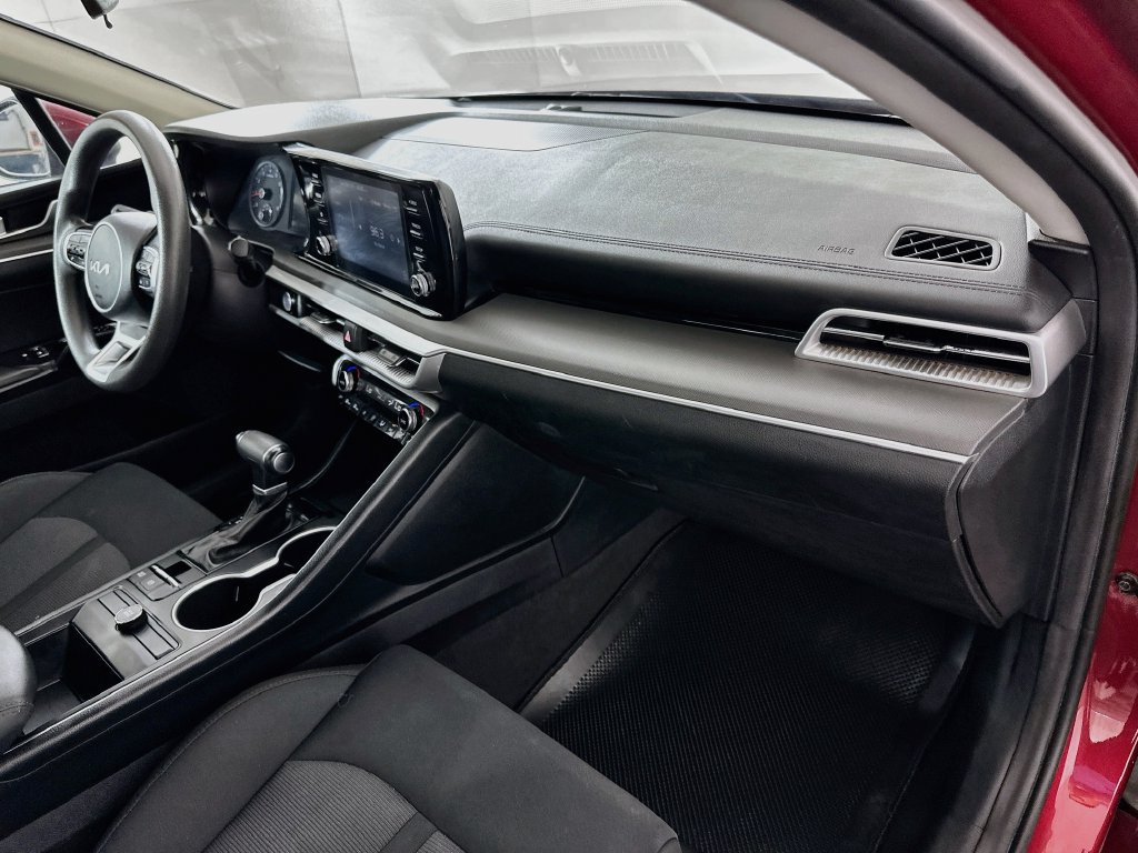 Used 2022 Kia K5 LXS FWD image 27