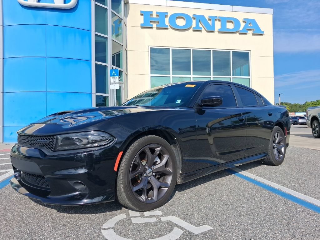 Used 2022 Dodge Charger R/T w/ Blacktop Package RWD image 1