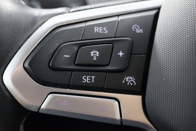 Used 2022 Volkswagen Atlas SEL image 11