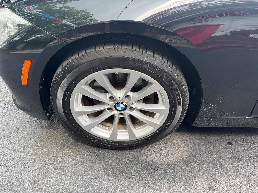 Used 2016 BMW 320i Sedan RWD image 29