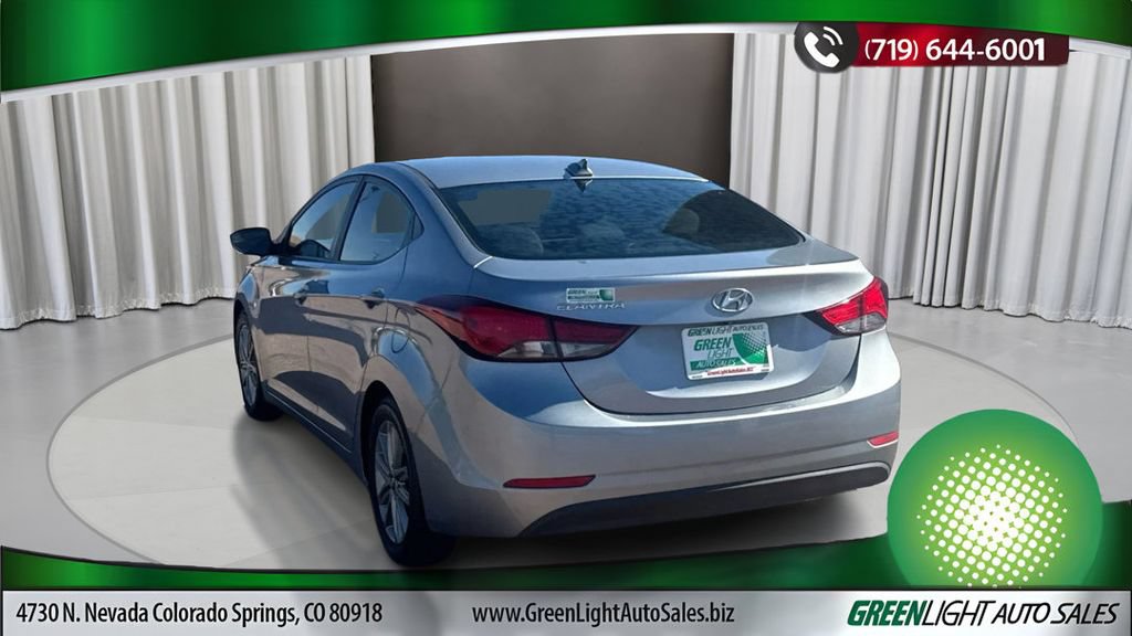 Used 2016 Hyundai Elantra SE w/ Option Group 02 FWD image 3