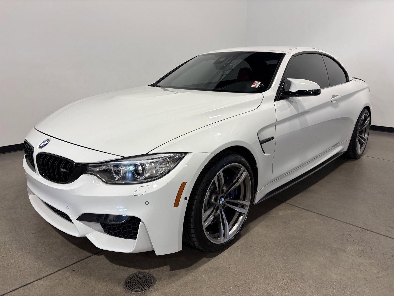 Used 2017 BMW M4 Convertible RWD image 7