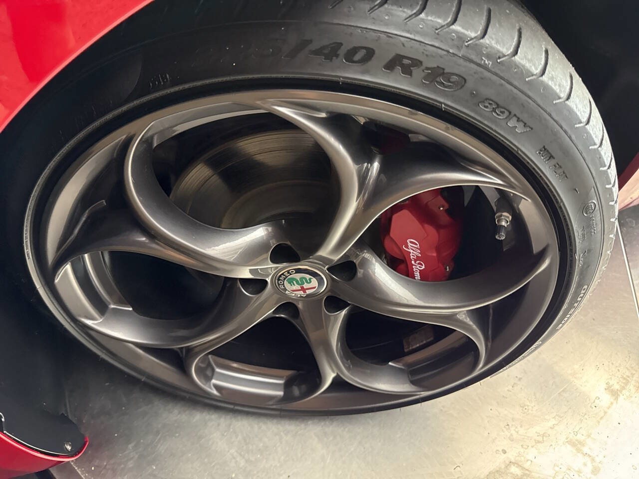 Used 2019 Alfa Romeo Giulia Ti Sport w/ Quick Order Package 22S Sport image 41