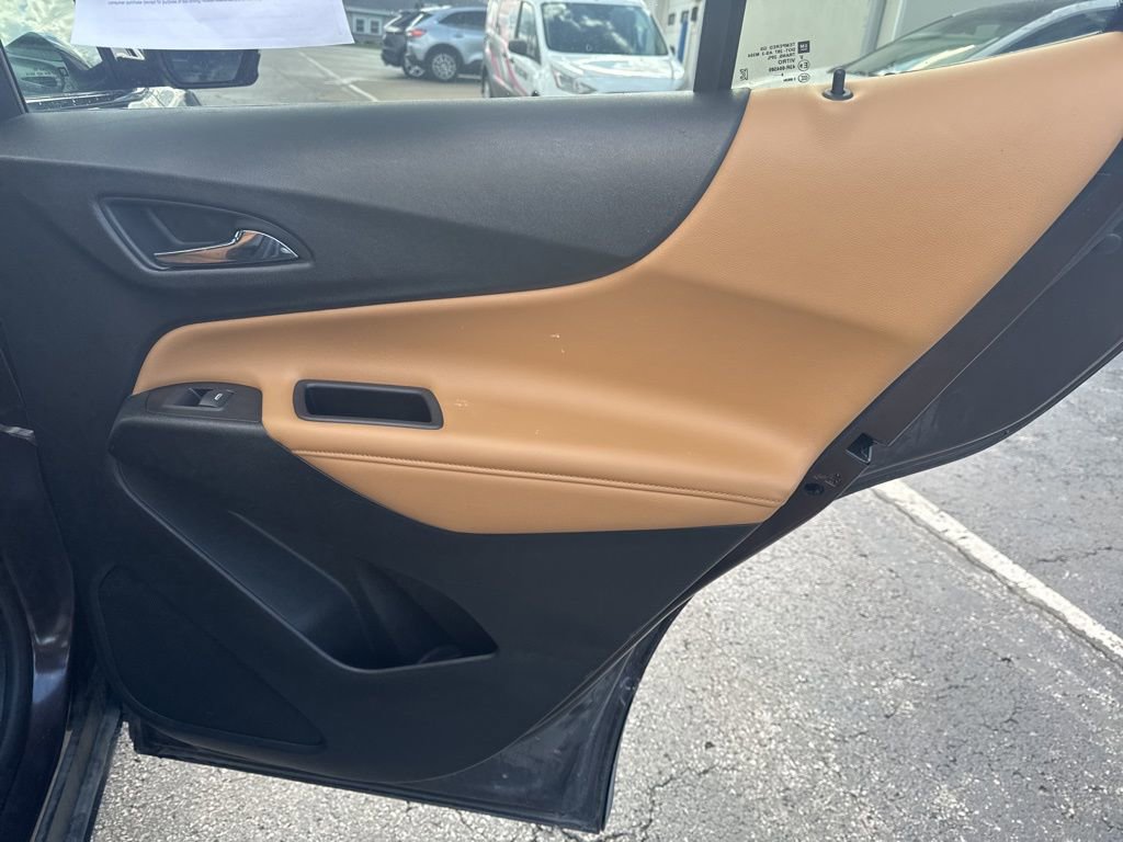 Used 2020 Chevrolet Equinox Premier AWD/4WD image 34