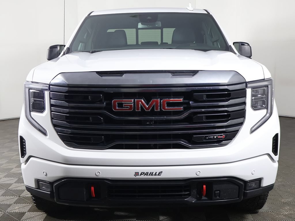 Used 2024 GMC Sierra 1500 AT4 w/ AT4 Preferred Package AWD/4WD image 12