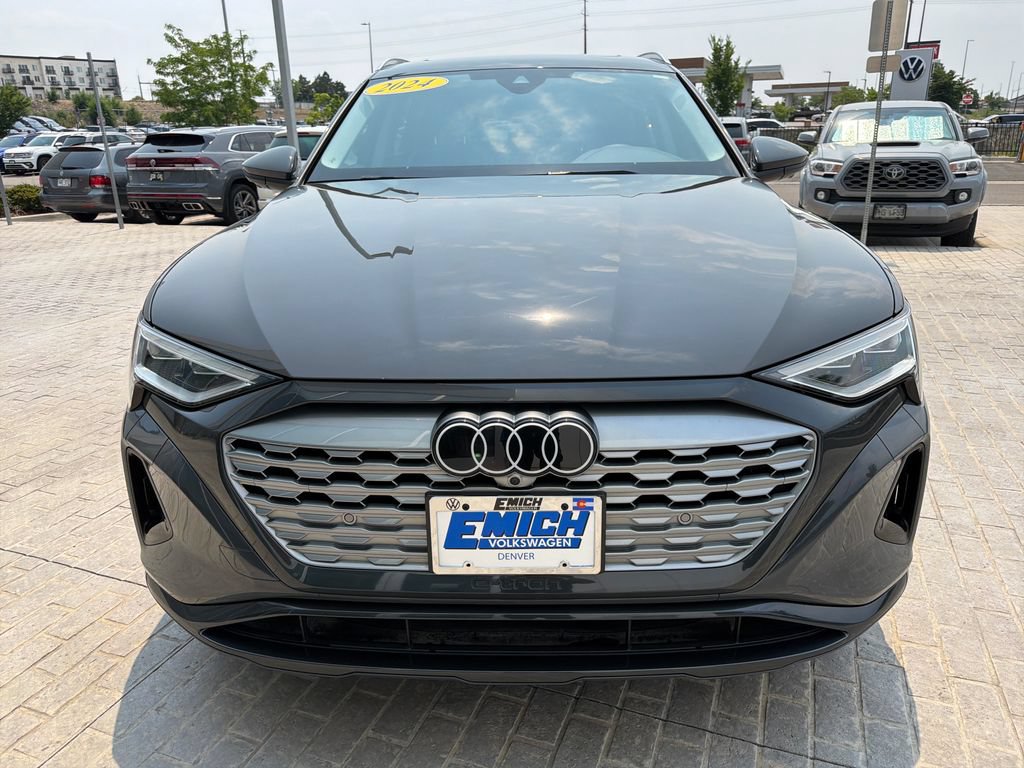 Used 2024 Audi Q8 e-tron Premium Plus w/ Premium Plus Package AWD/4WD image 8