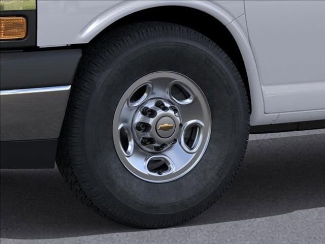 New 2025 Chevrolet Express 2500 w/ Safety Package image 9