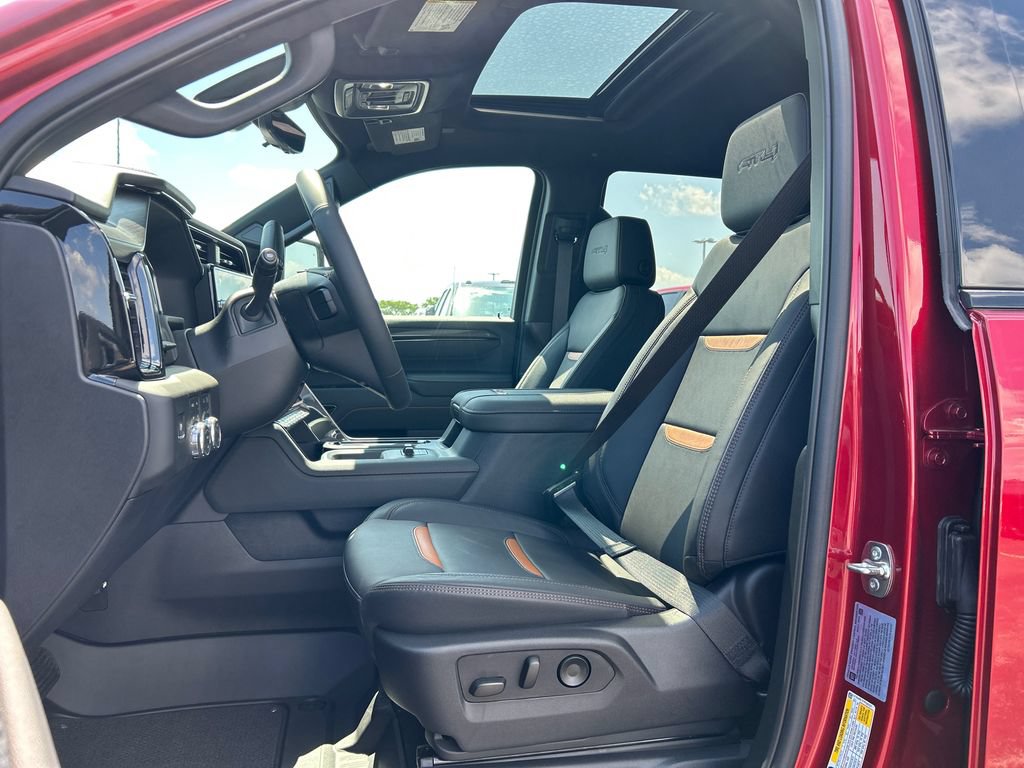 New 2026 GMC Sierra 2500 AT4 w/ AT4 Premium Plus Package AWD/4WD image 18