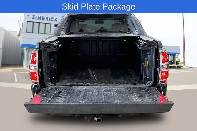 Used 2010 Chevrolet Avalanche LT w/ Luxury Package AWD/4WD image 10