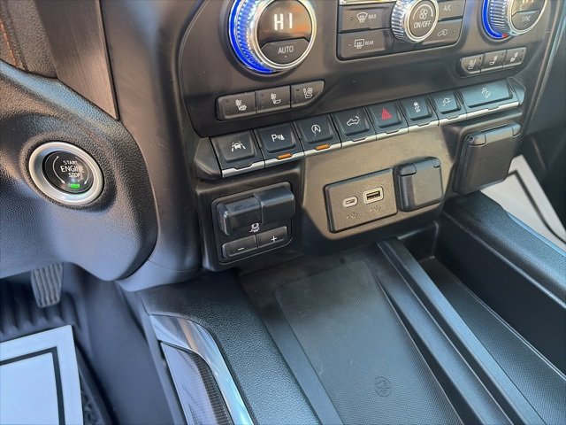 Used 2021 GMC Sierra 1500 AT4 w/ AT4 Premium Package image 25