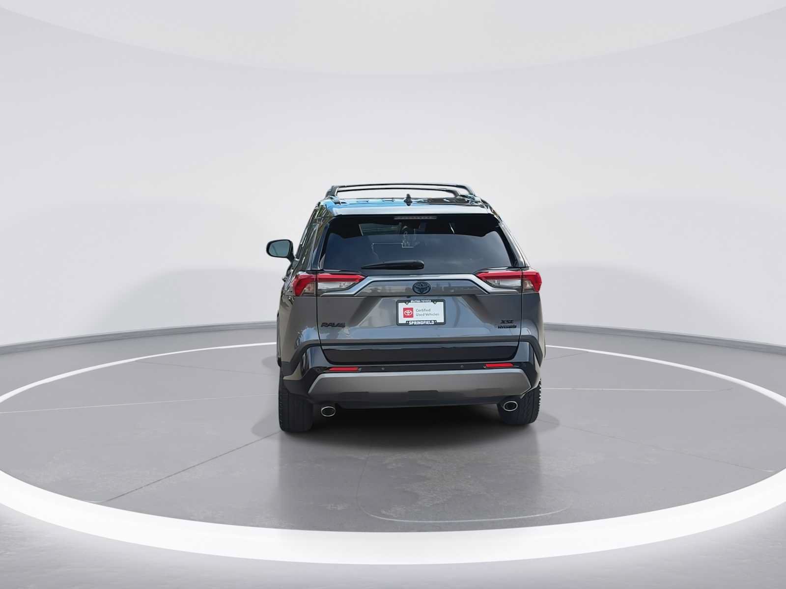 Used 2021 Toyota RAV4 XSE AWD/4WD image 7