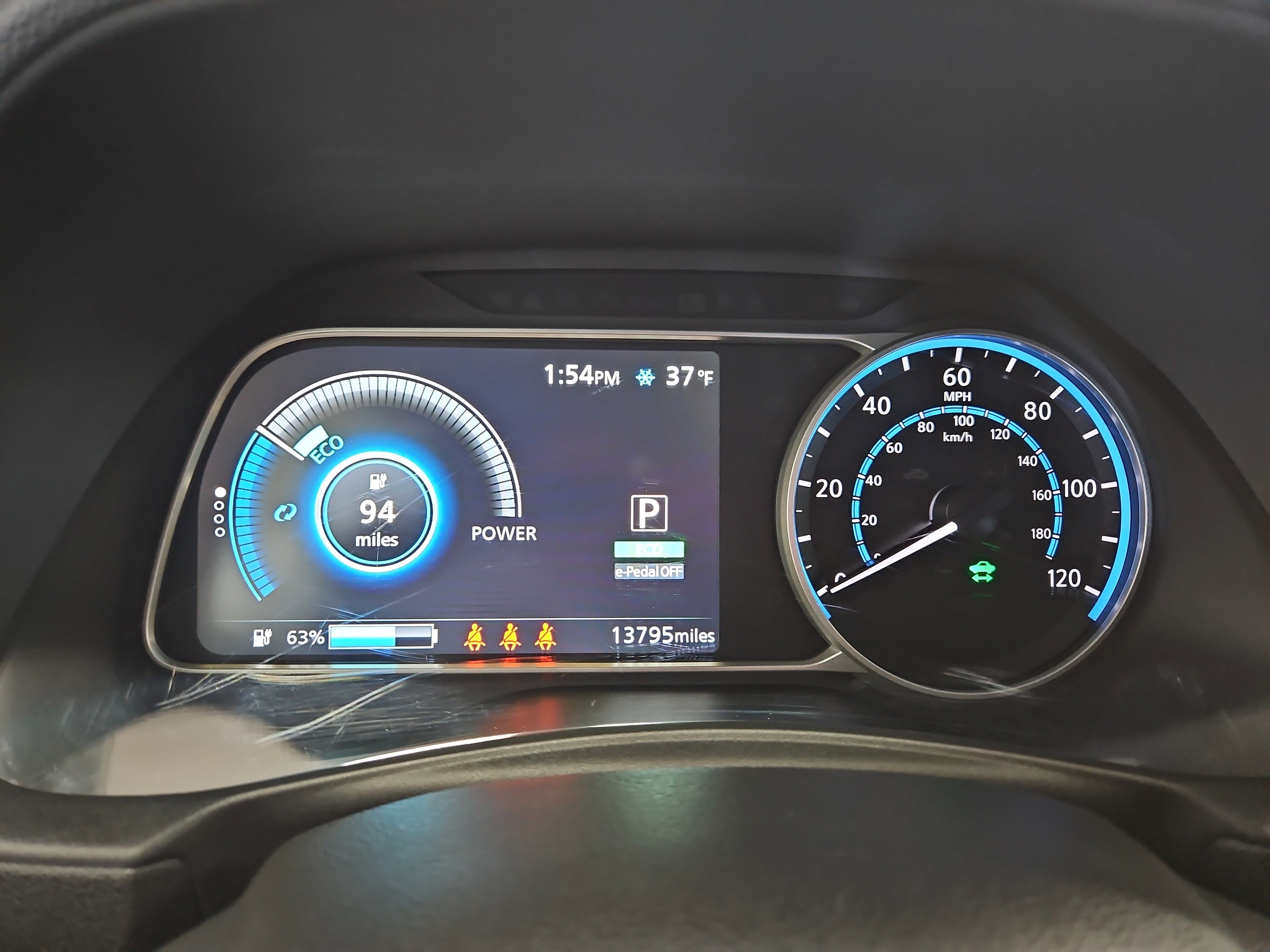 Used 2024 Nissan Leaf S image 13