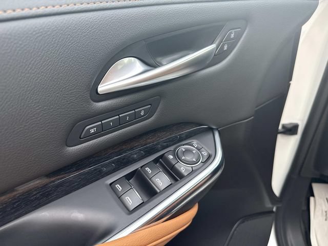 Certified 2024 Cadillac XT4 Premium Luxury AWD/4WD image 46