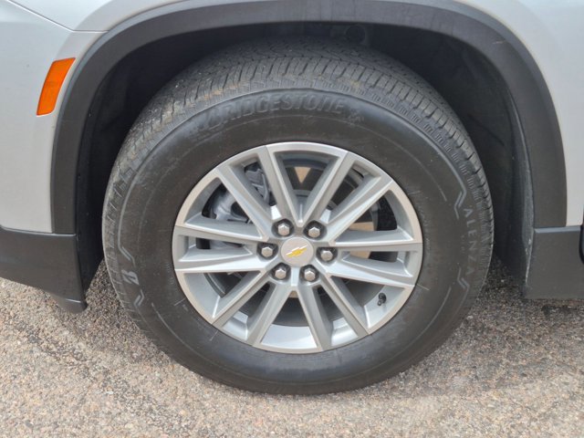 Used 2022 Chevrolet Traverse LT w/ LPO, Floor Liner Package AWD/4WD image 9