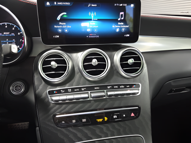 Used 2022 Mercedes-Benz GLC 43 AMG 4MATIC image 27