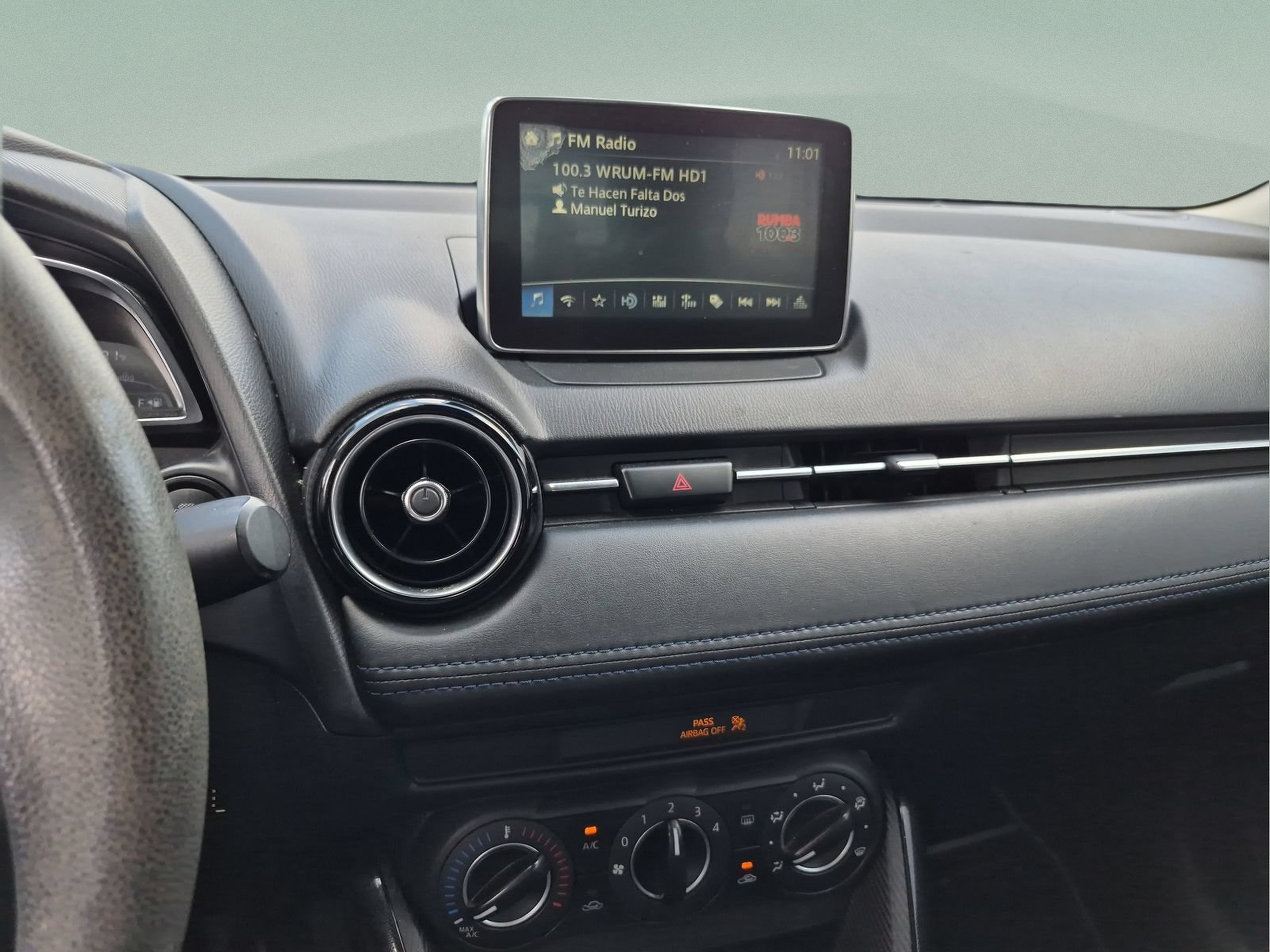 Used 2017 Toyota Yaris iA FWD image 12