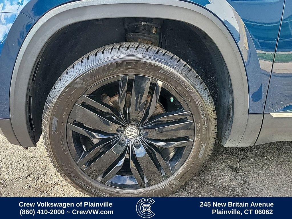 Used 2018 Volkswagen Atlas SEL AWD/4WD image 18
