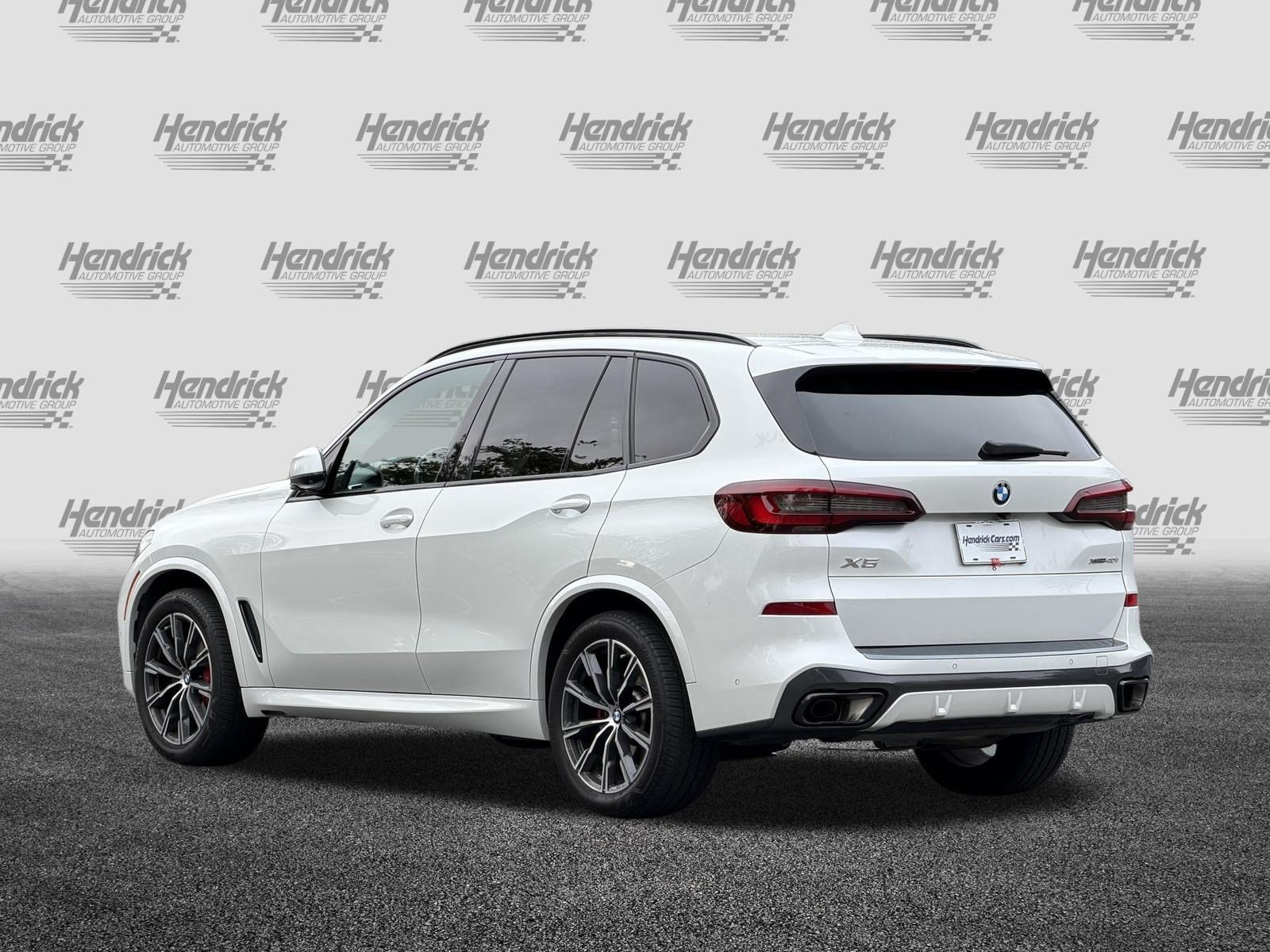 Used 2023 BMW X5 xDrive40i w/ Executive Package AWD/4WD image 7