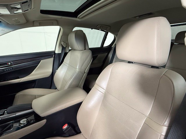 Used 2016 Lexus GS 350 w/ Luxury Package RWD image 16