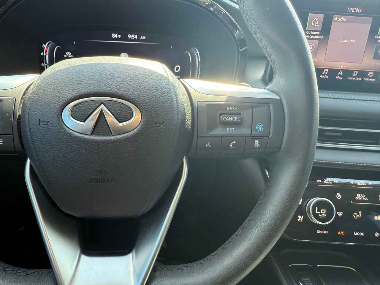 Certified 2024 INFINITI QX60 Luxe w/ Cargo Package image 19