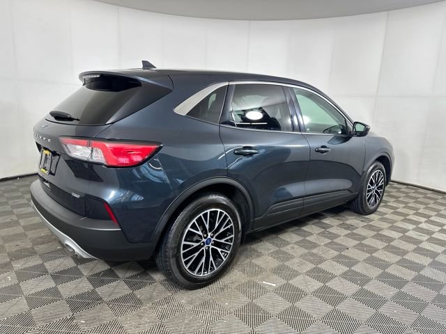 Used 2022 Ford Escape SE w/ Convenience Package image 3