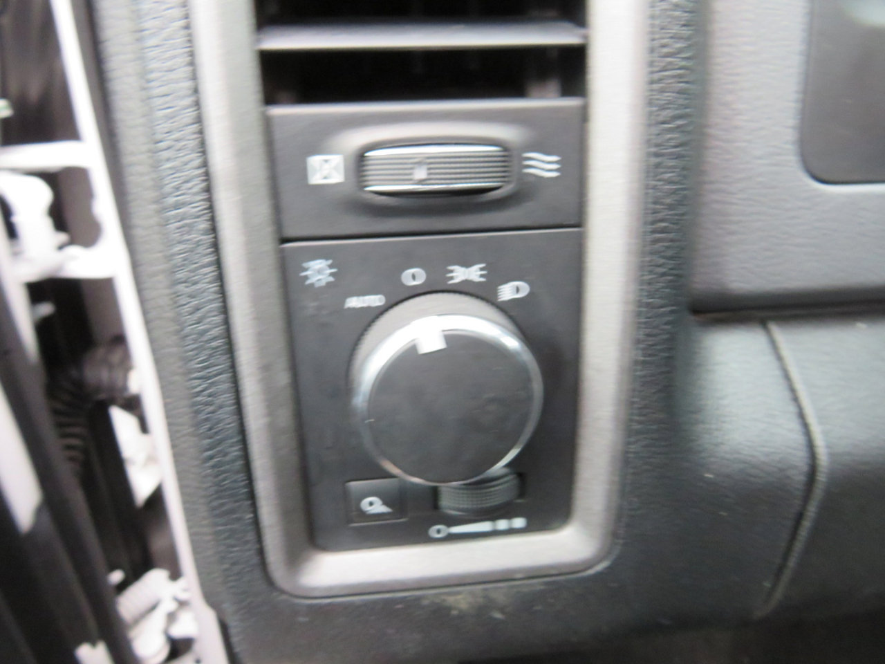 Used 2016 RAM 1500 Tradesman w/ Popular Equipment Group image 10