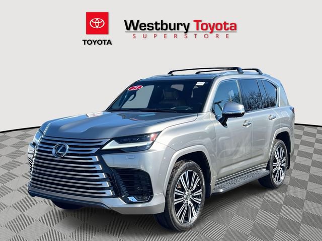 Used 2023 Lexus LX 600 4WD w/ Accessory Package (Z1) image 5
