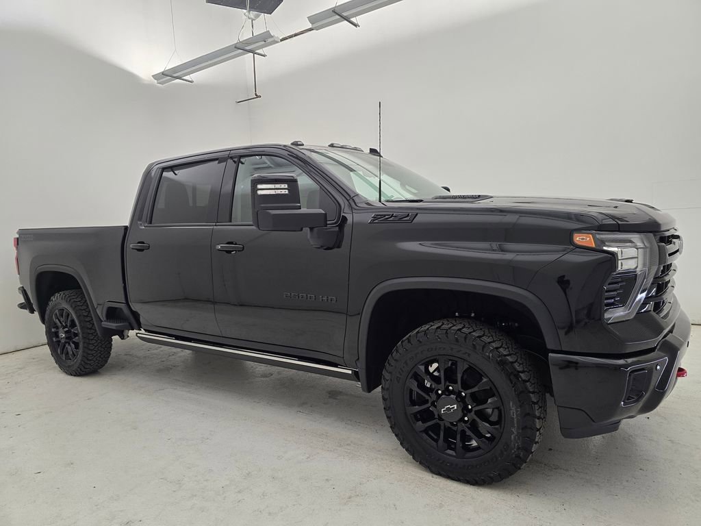 New 2025 Chevrolet Silverado 2500 LTZ w/ LTZ Plus Package