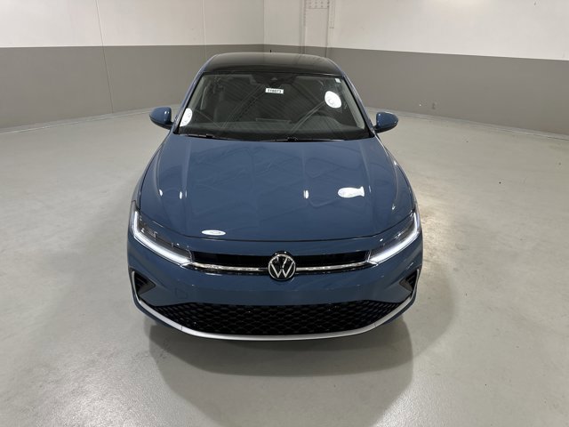 New 2026 Volkswagen Jetta SE image 3