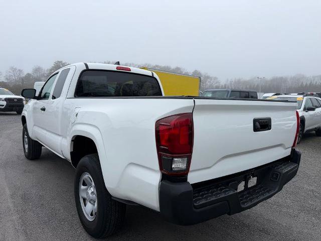 Used 2023 Toyota Tacoma SR image 4