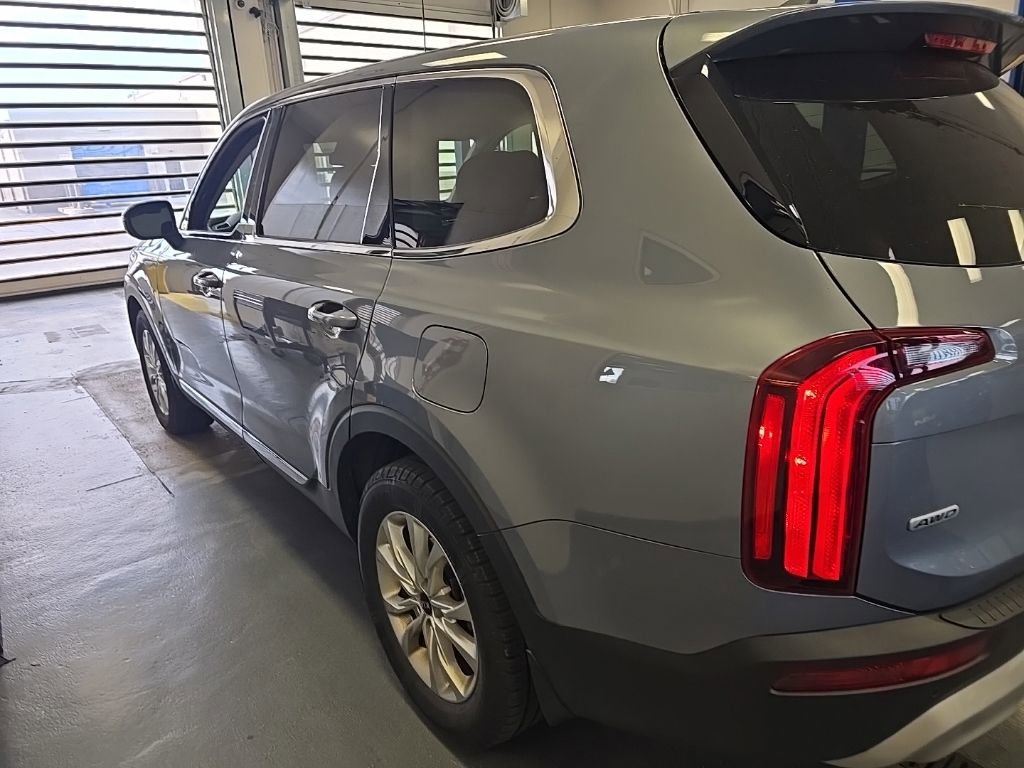 Used 2021 Kia Telluride LX AWD/4WD image 4