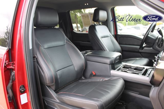 Used 2023 Ford F350 Lariat w/ Tow Technology Package AWD/4WD image 11