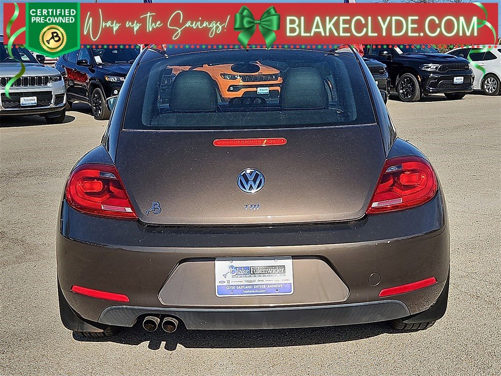 Used 2013 Volkswagen Beetle TDI image 6