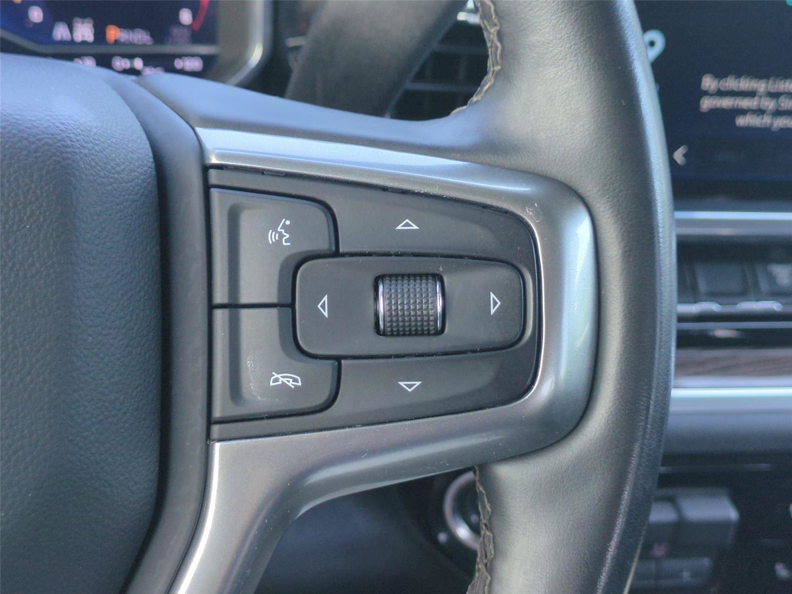 Used 2025 Chevrolet Silverado 2500 LT w/ Convenience Package AWD/4WD image 18