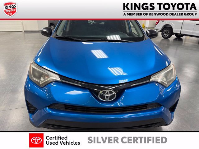 Certified 2016 Toyota RAV4 LE FWD image 3