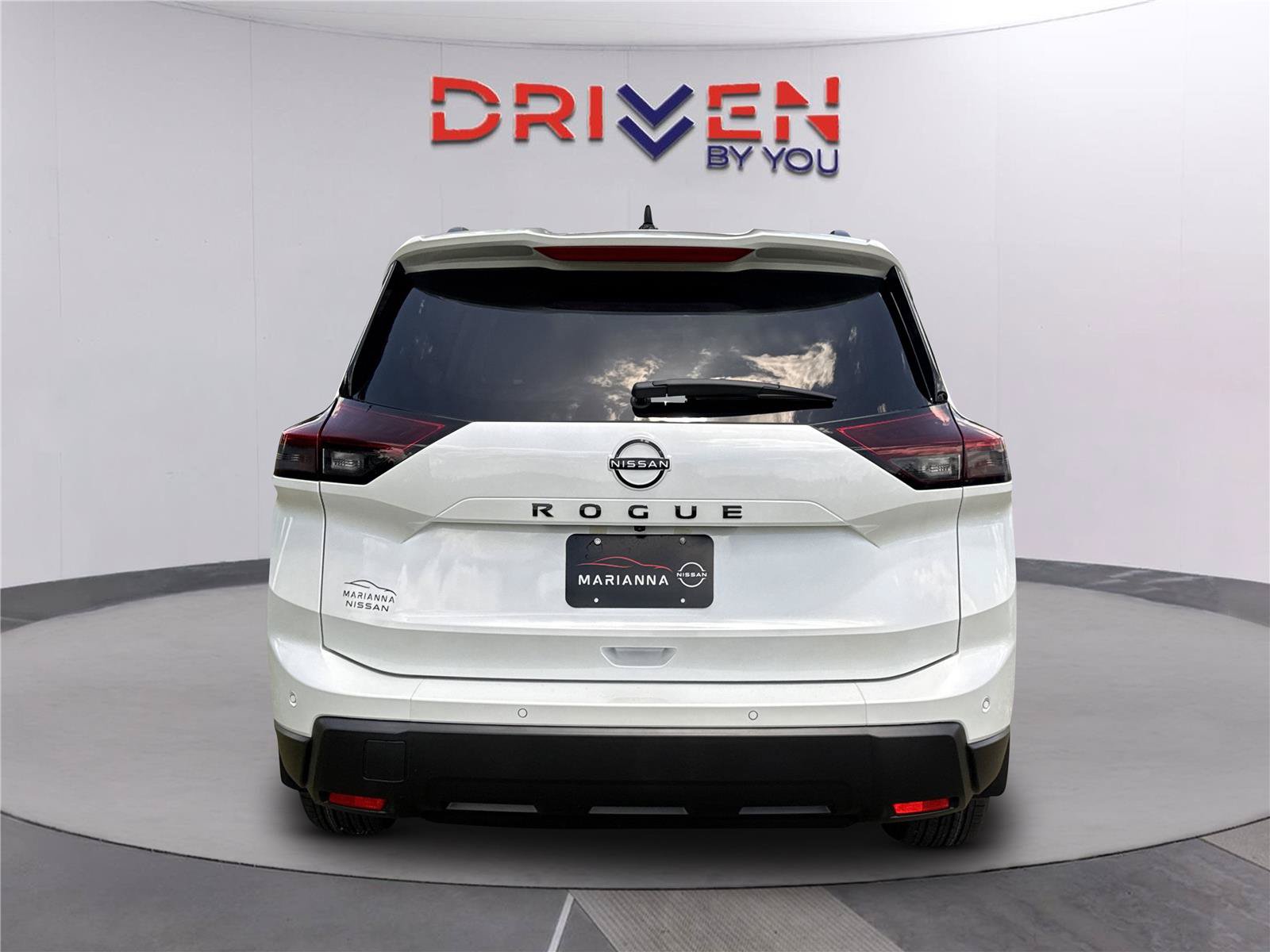 New 2026 Nissan Rogue Dark Armor FWD image 5